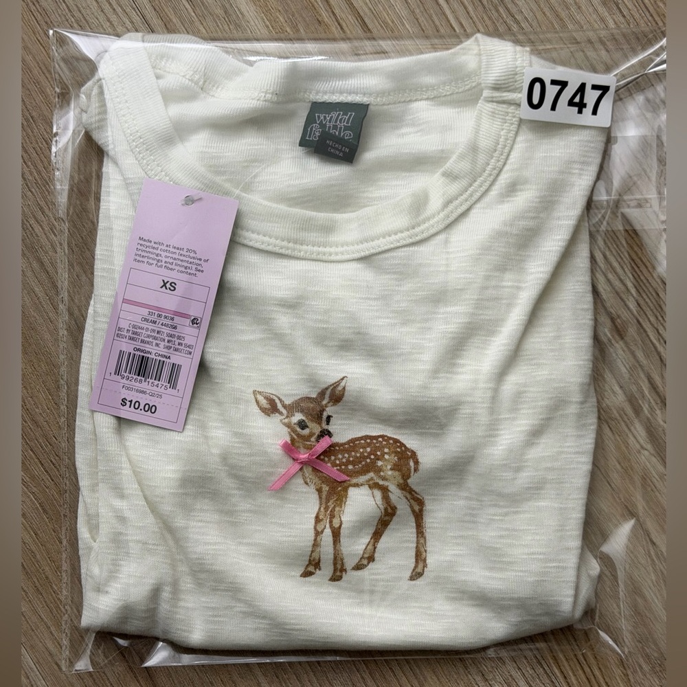 Wild Fable Big Girl Women’s Cream Short Sleeve T Shirt Crop Top Deer XS & M - Picture 9 of 10